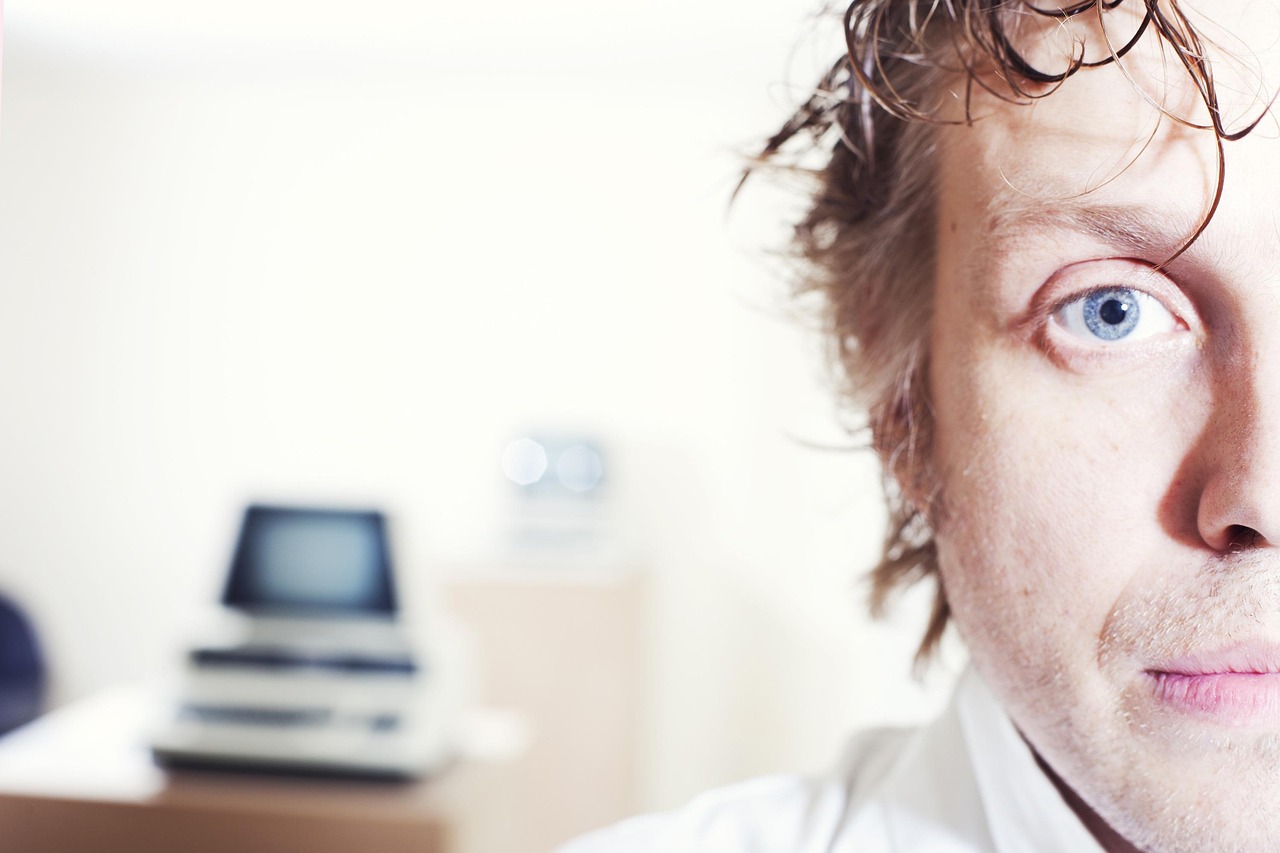 笑傲江湖OL：代理公司注册免费