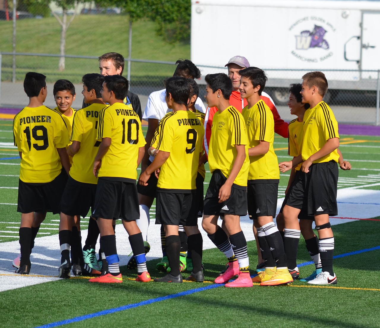 vx账号买卖:基金购买平台知乎