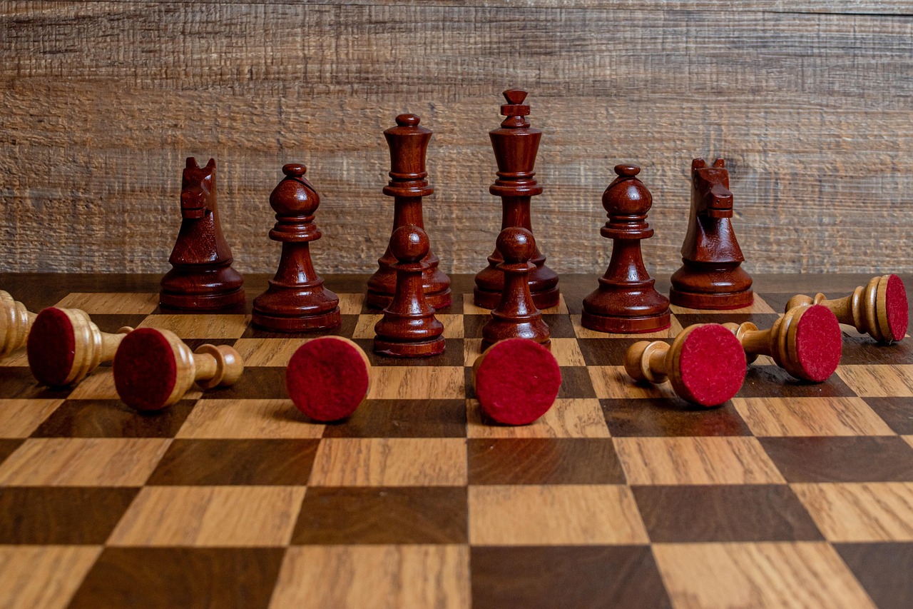 趣约会实名账号：鸿图代理注册